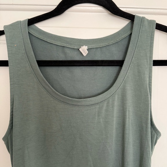 *SOLD LOCALLY* PinkBlush bodycon maternity dress size small - Picture 4 of 8